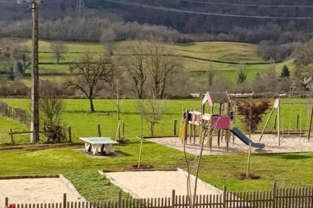 Gite Les Arcades Collonges-en Charollais Zewnętrze zdjęcie