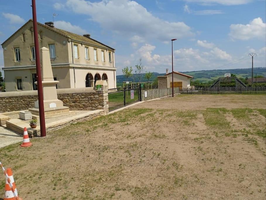 Gite Les Arcades Collonges-en Charollais Zewnętrze zdjęcie