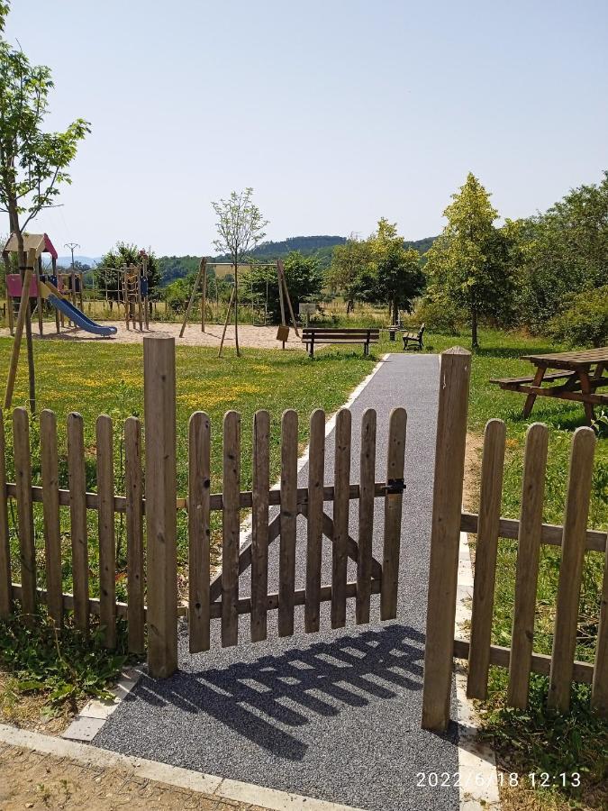 Gite Les Arcades Collonges-en Charollais Zewnętrze zdjęcie